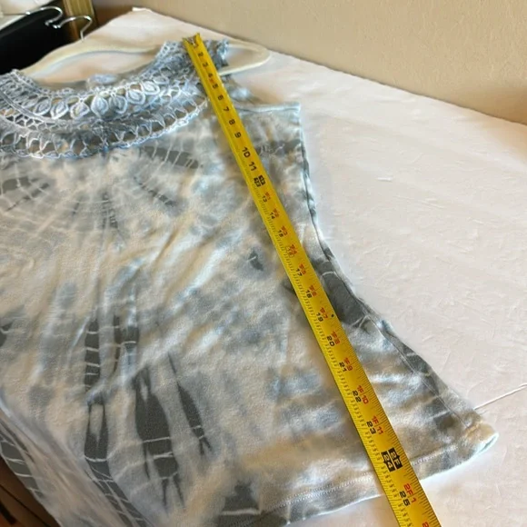 Bleu Clair Women’s Crochet look Collar Sleeveless Tie Dye Shades Of Blue… - Picture 8 of 9